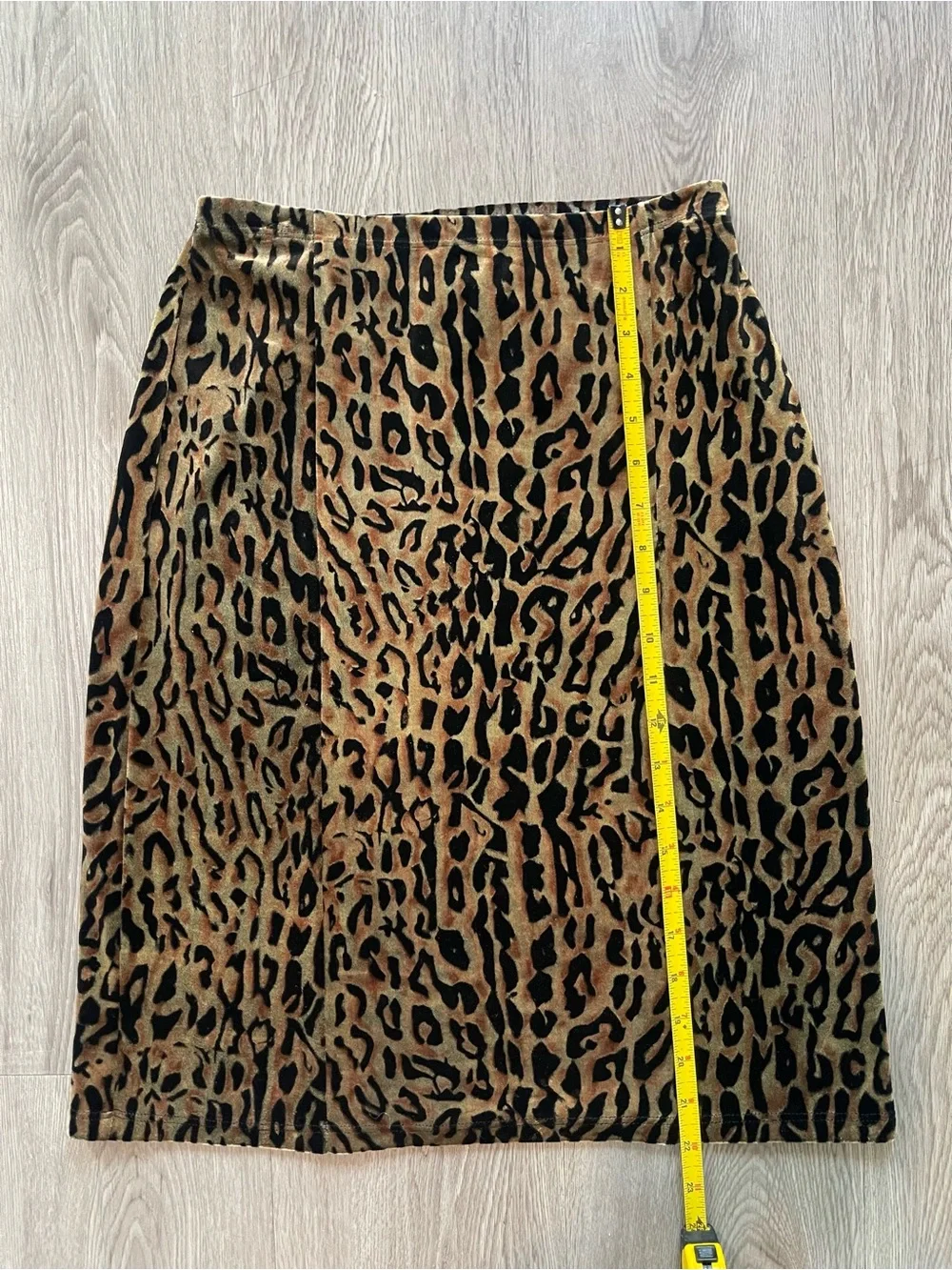 Vtg 90s Natalie rose Los Angeles Leopard print midi skirt